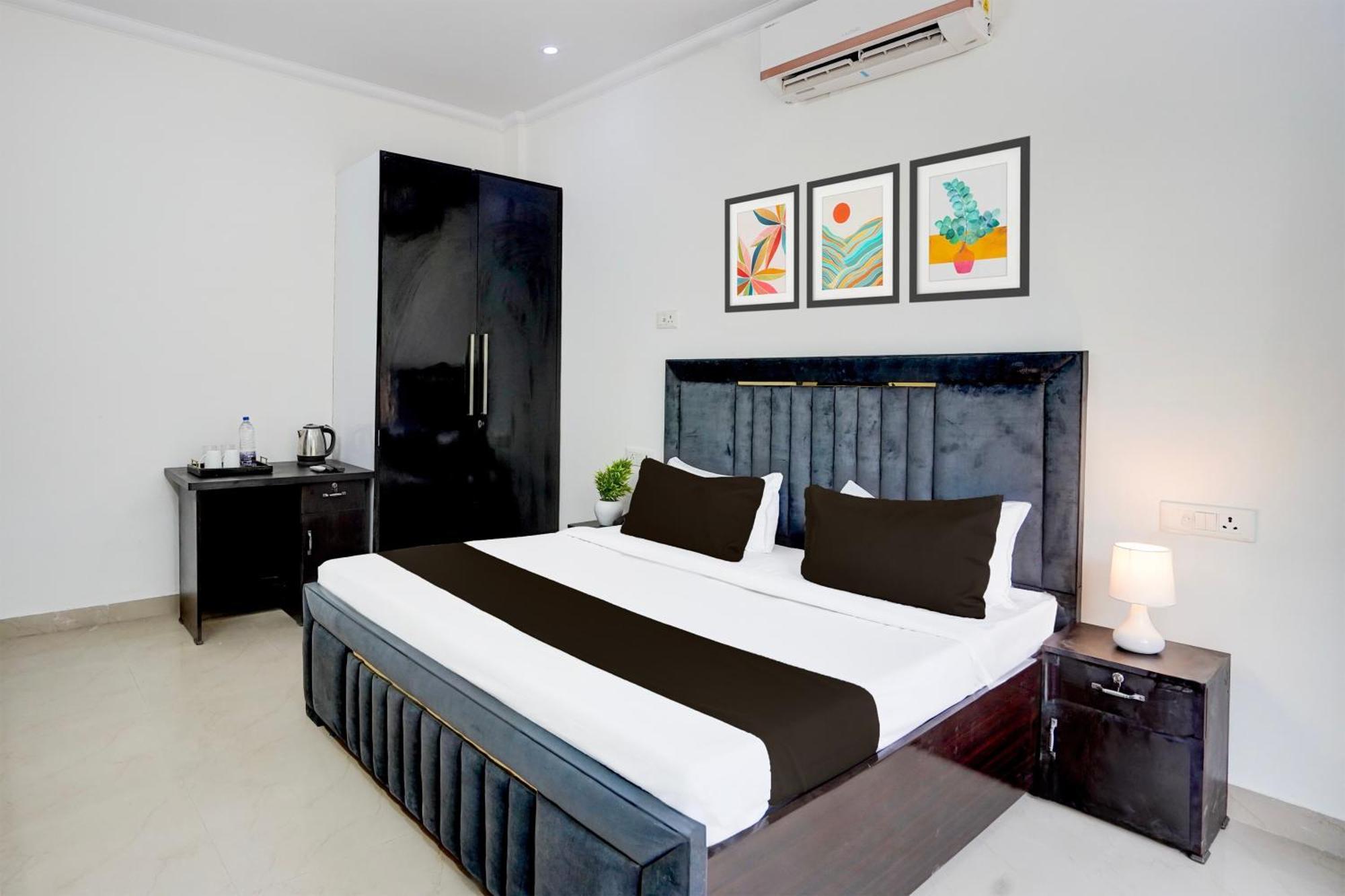 شقة Super Townhouse Sector 53 Golf Course Road غورغاون المظهر الخارجي الصورة
