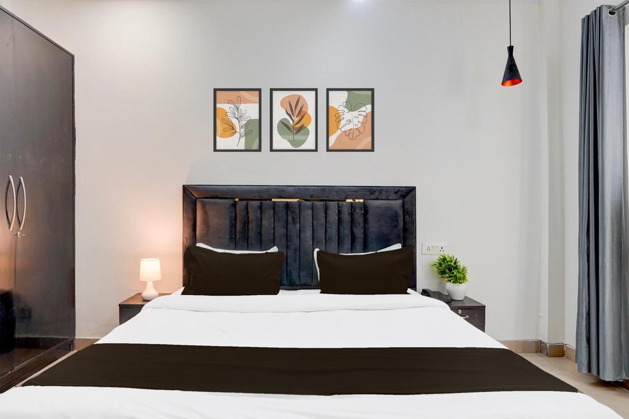 شقة Super Townhouse Sector 53 Golf Course Road غورغاون المظهر الخارجي الصورة